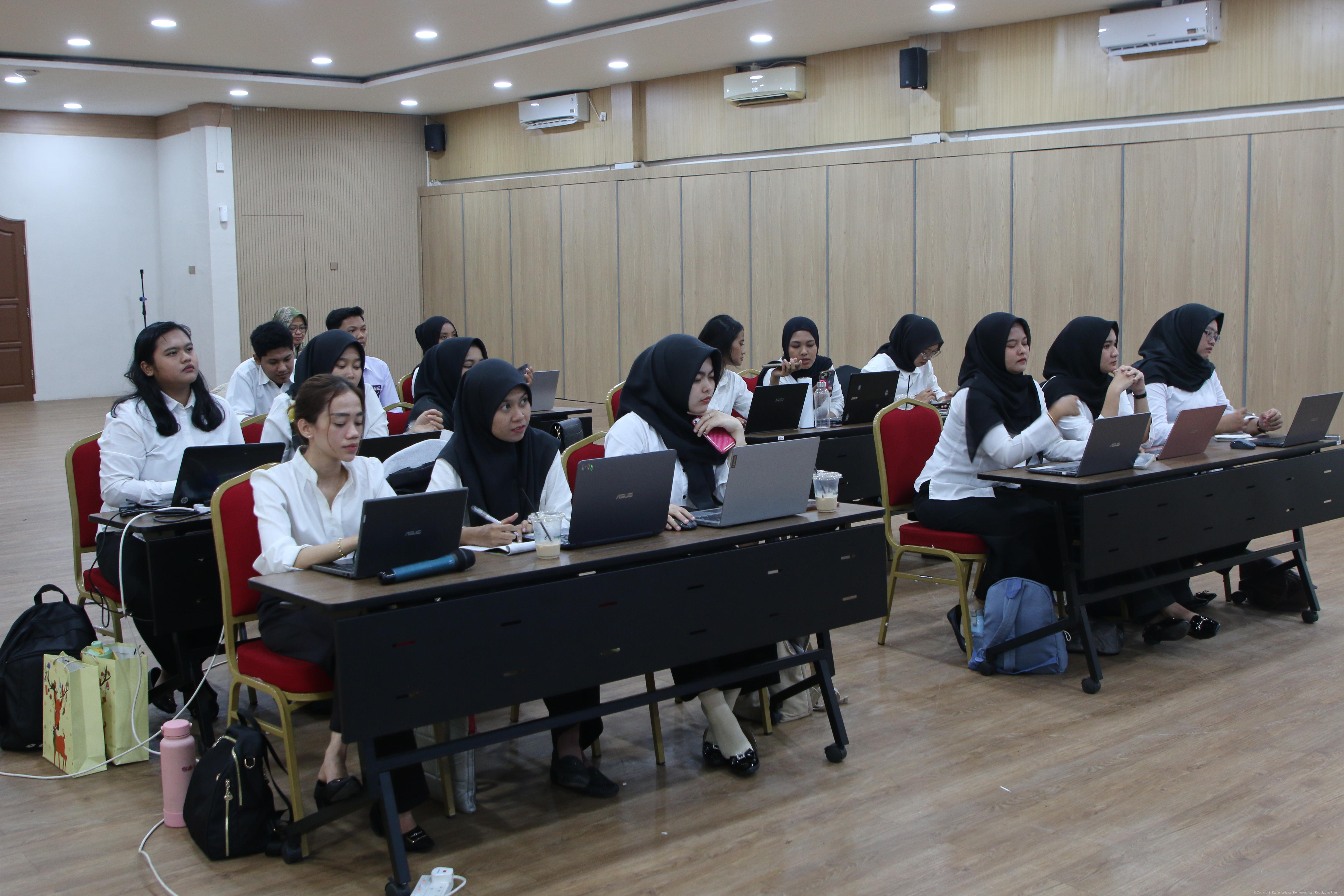 Persiapkan SDM Unggul, Kanwil Kemenkum Kepri Bekali 15 Peserta Magang Batch III Melalui Orientasi Intensif