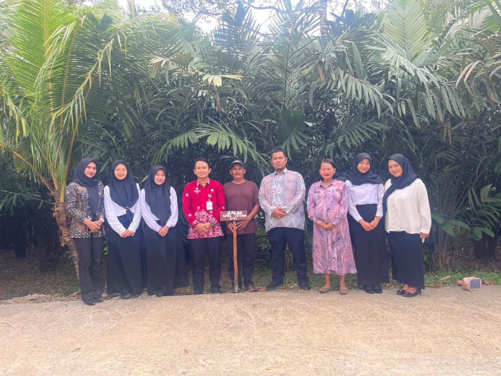 Lindungi Kekhasan Daerah, Kanwil Kemenkum Kepri Laksanakan Pengawasan Indikasi Geografis Salak Sari Intan Bintan