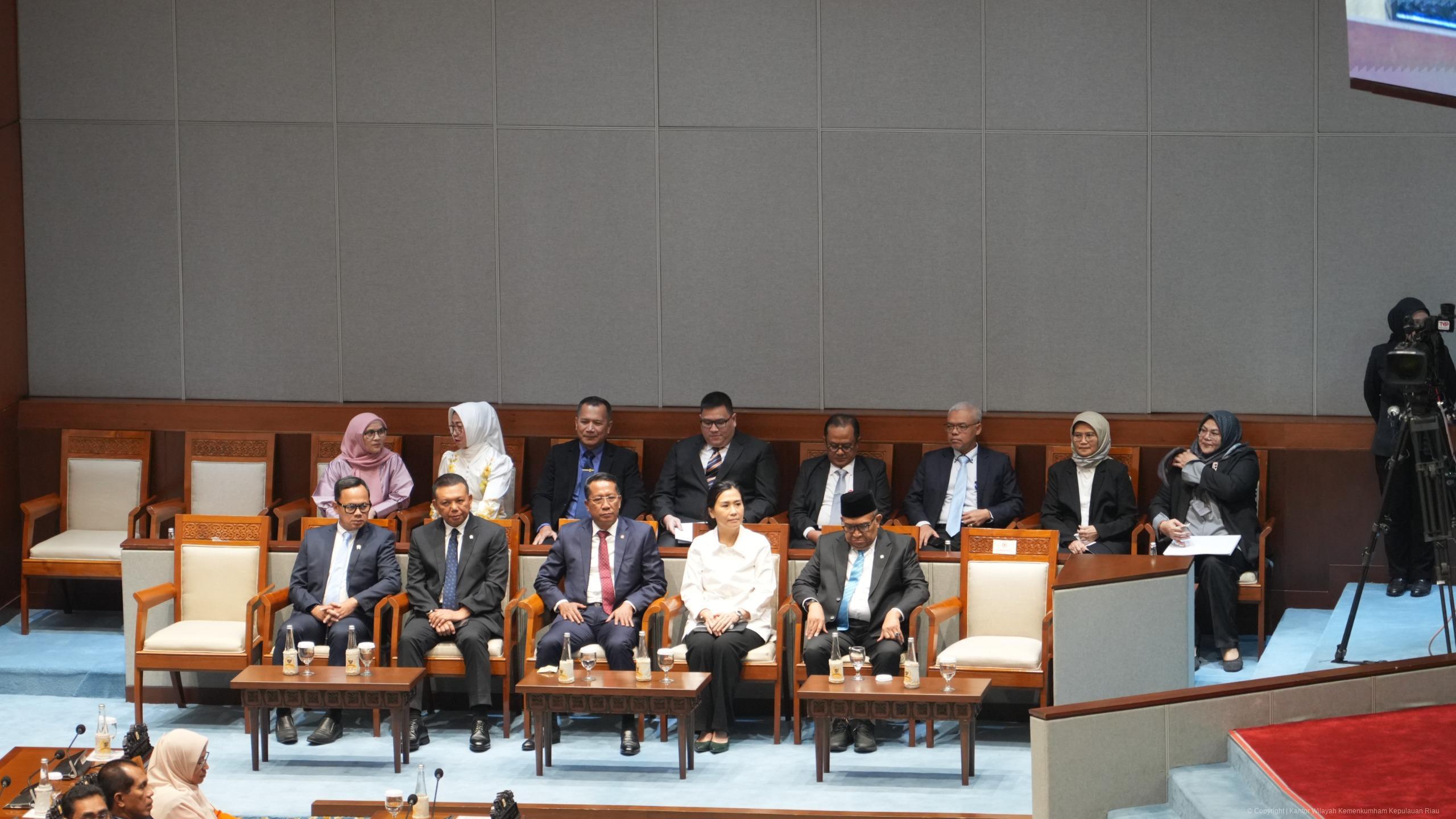 Setelah 22 Tahun Lebih, UU PPRT Disahkan, Bukti Keberpihakan Pemerintah Untuk Melindungi  Pekerja Kecil