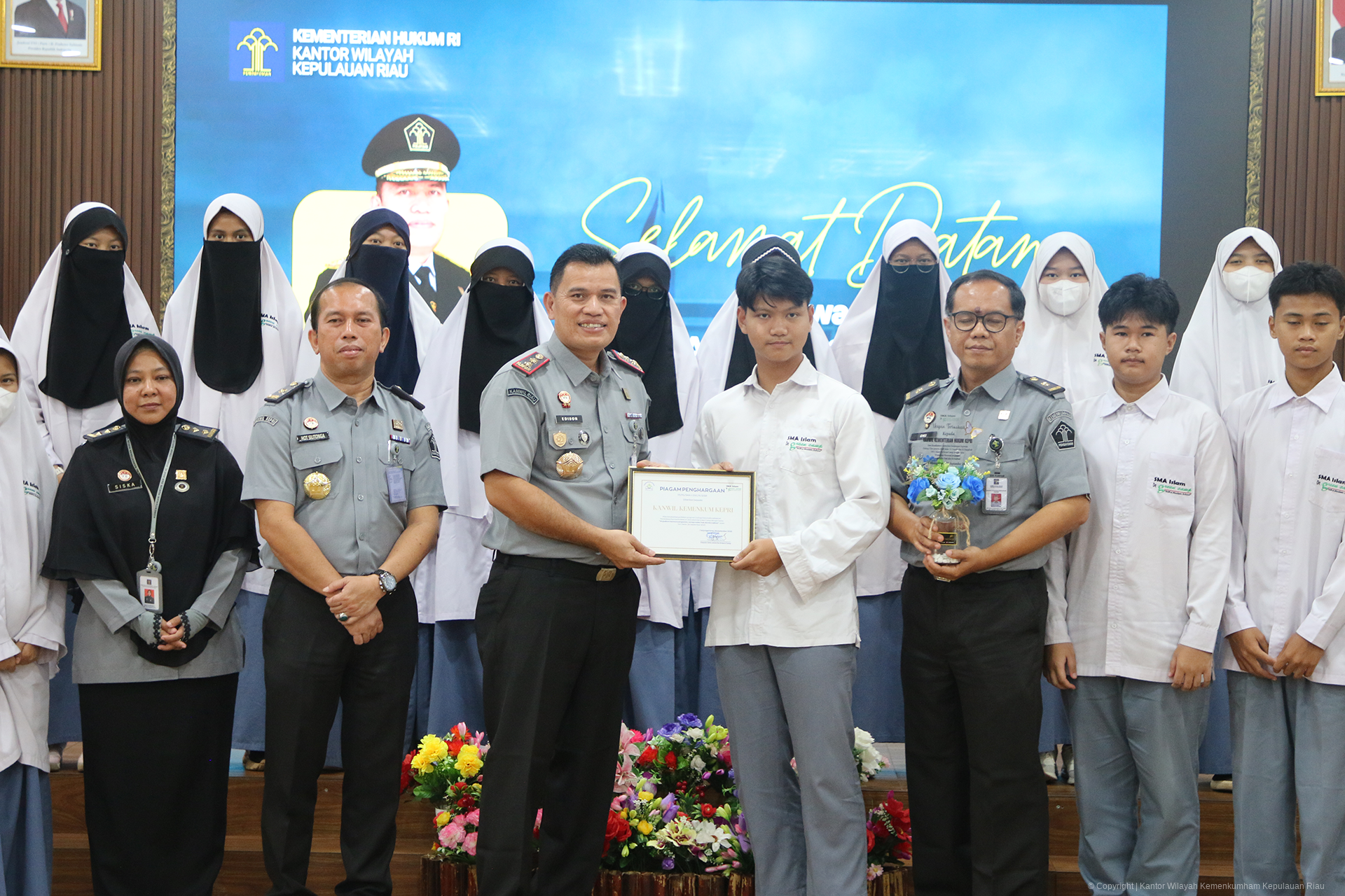 kunjungan_SMA_Islam_De_Green_Camp-4.png