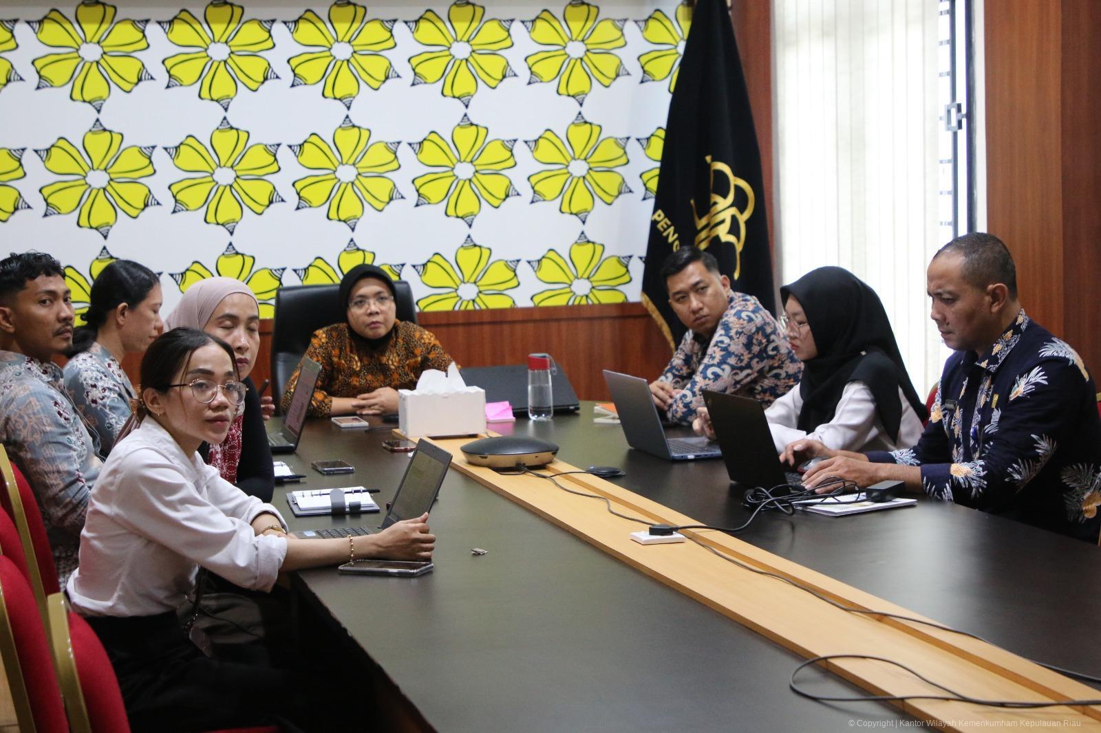 Tingkatkan Layanan di MPP Batam, Kanwil Kemenkum Kepri Bahas PKS Layanan Hukum Bersama DPMPTSP Batam